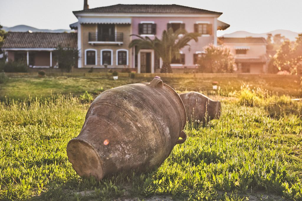 Sarakino House Of Literature Villa Agios Dimitrios  Стая снимка